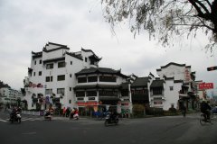 屯溪老街：弘扬着古老的徽文化