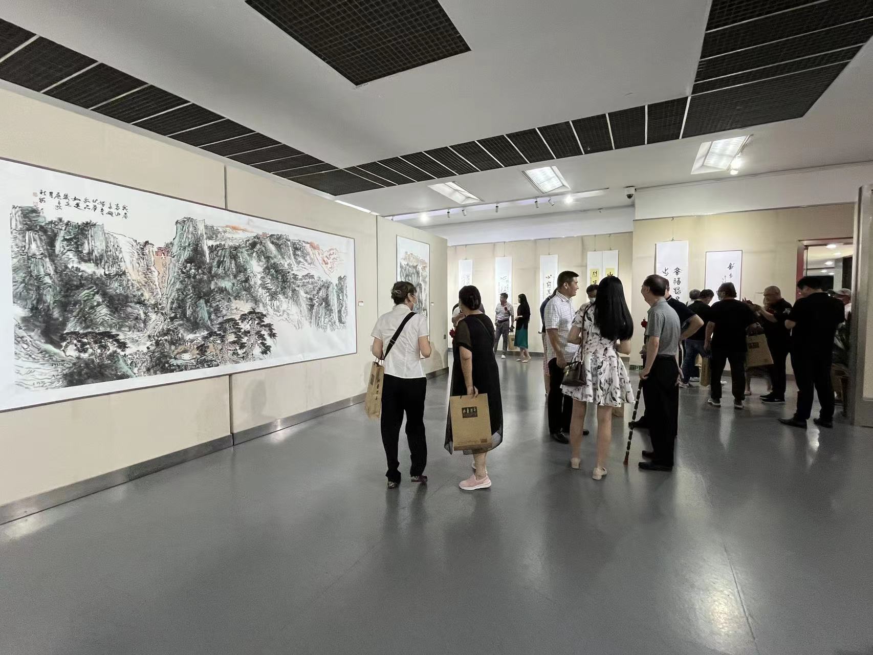 艺海泛舟 志抵新岸——刘新安国画作品展在合肥•久留米友好美术馆开幕