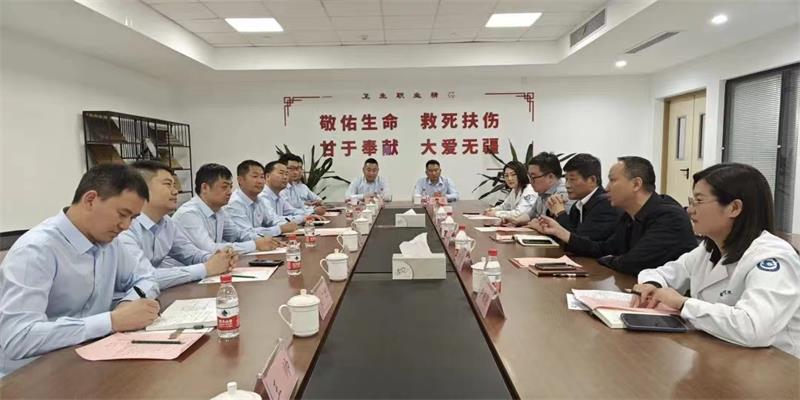 合肥灵璧商会与安徽中科庚玖医院签署合作协议