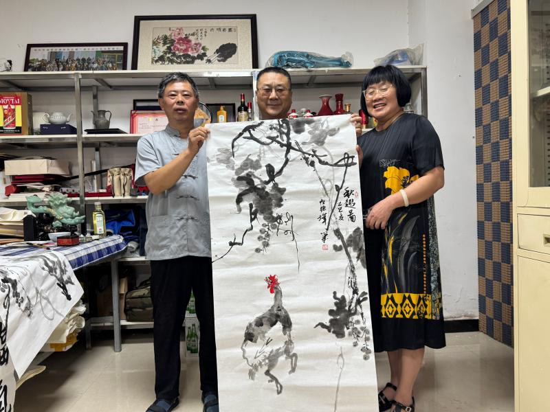 画家崔振——“墨韵乾坤，秋趣天成”